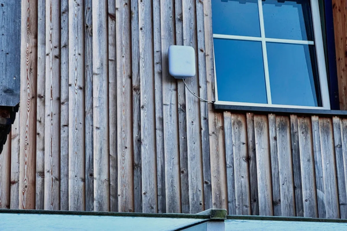 Screenshot: Waldhof – IT-Infrastruktur mit UniFi Netzwerk und Synology Server