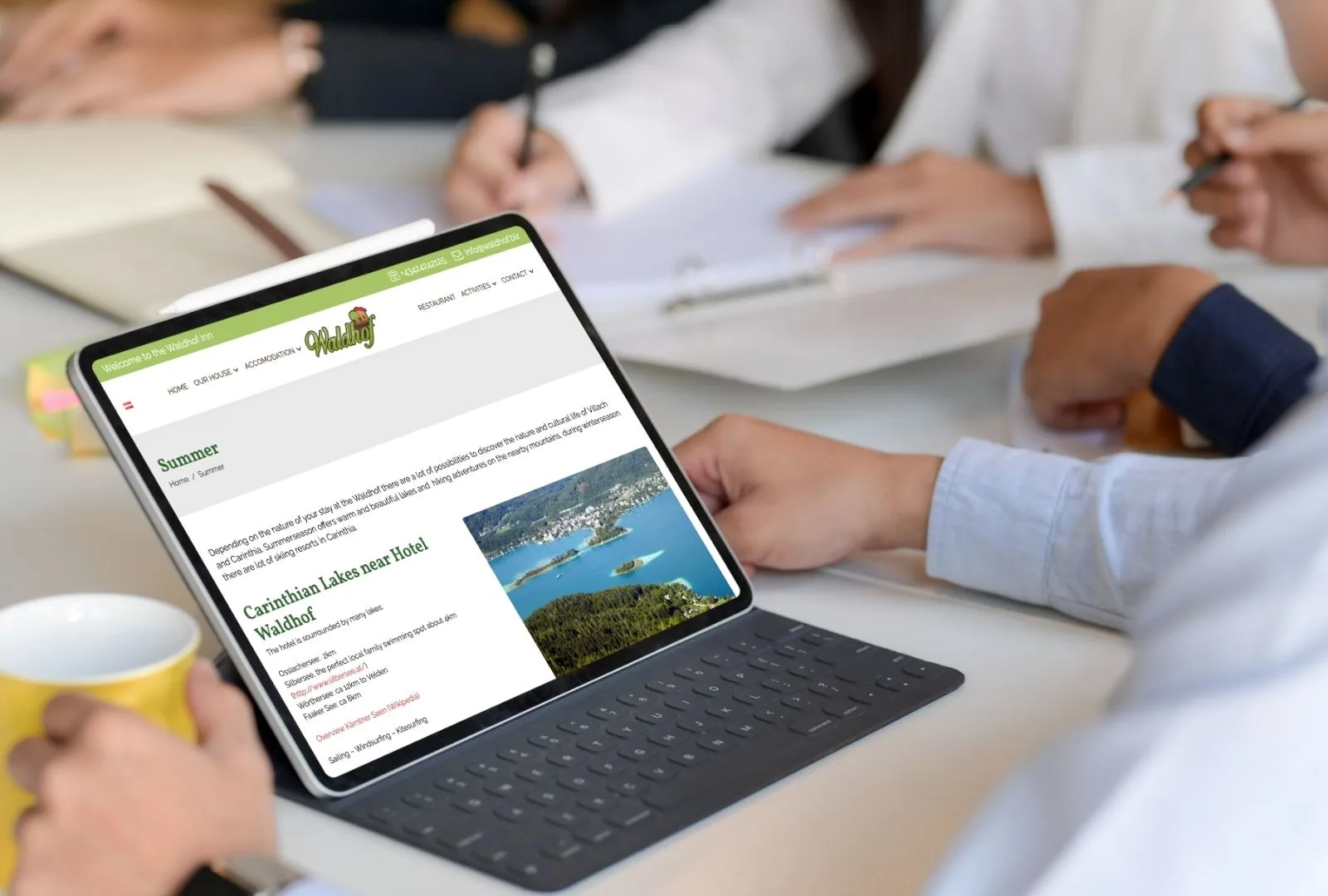 Waldhof.biz Mockup Tablet Ansicht